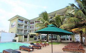 Hikkaduwa Beach Hotel