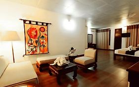 Hikkaduwa Beach Hotel - Special Summer Rates 1 May - 31 Oct 2026!